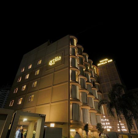 Artilla Inn Ahmedabad Exterior photo